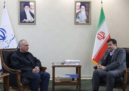 مزدا صوفی، سرپرستی در قامت رییس